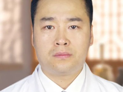北京强寿中医医院  杨勇